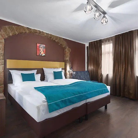 Trip Sachsenhausen 4*