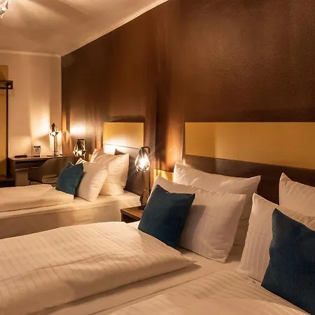 Trip Sachsenhausen 4*