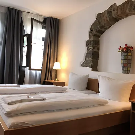 Trip Sachsenhausen 4*