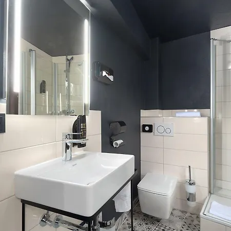 Trip Sachsenhausen Frankfurt nad Mohanem