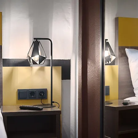 Trip Sachsenhausen Frankfurt nad Mohanem