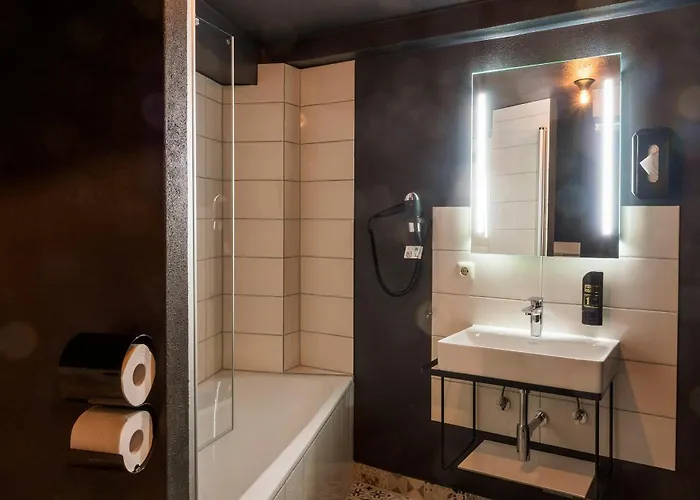 Trip Sachsenhausen 4*