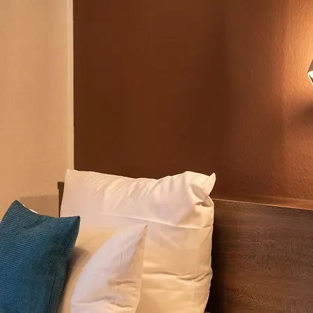 Trip Sachsenhausen 4*